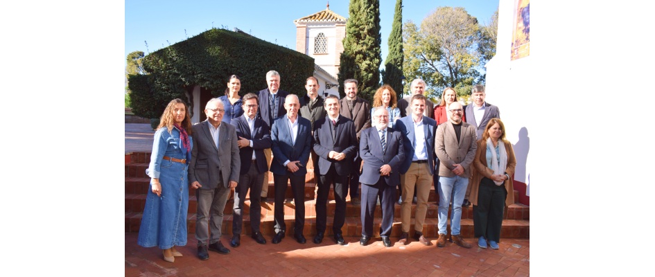 FOTO EJECUTIVA Y CONSEJO MUNICIPALISTA ALHAURIN 21 NOV