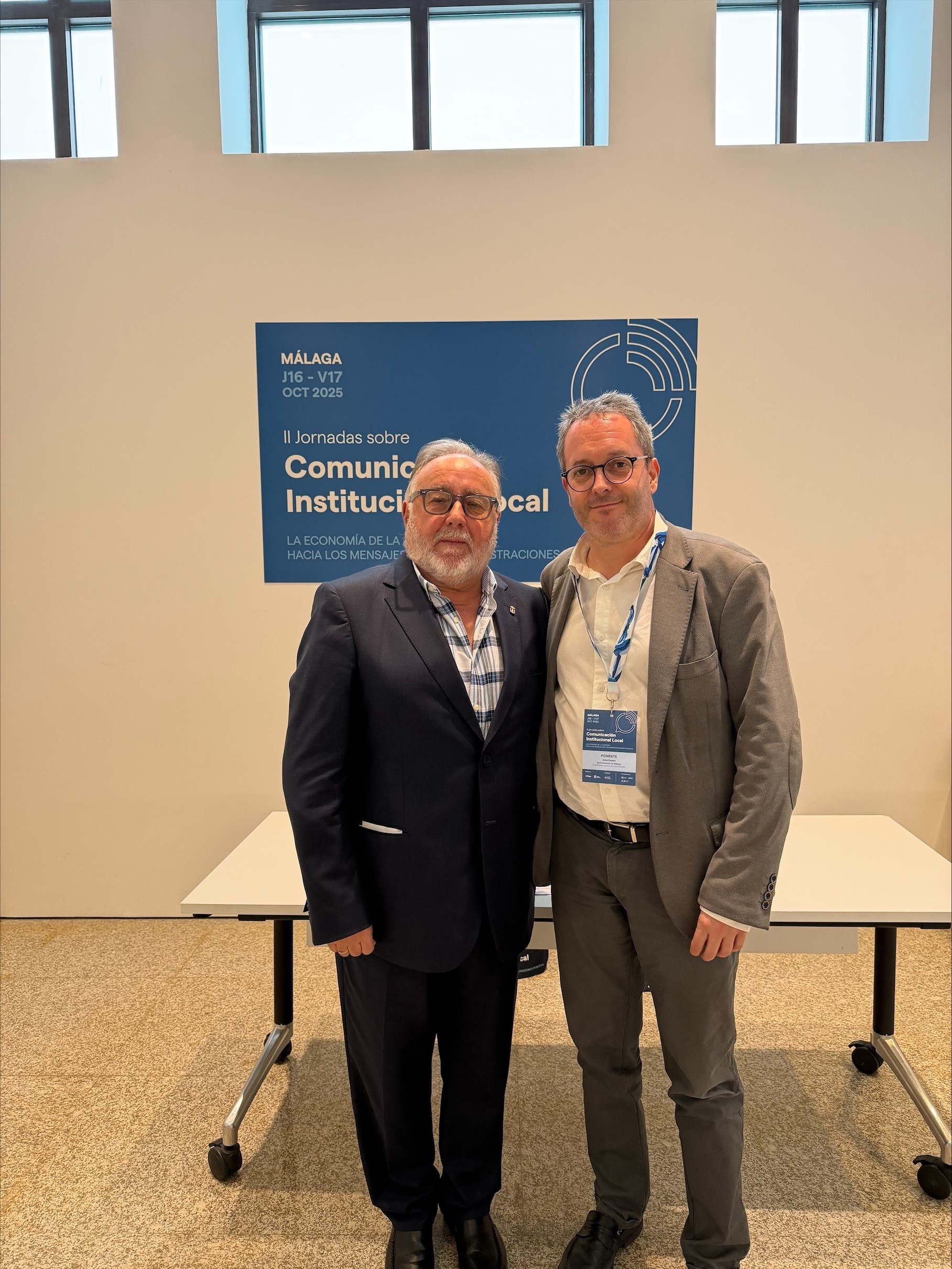 NOTICIA COMUNICACION FOTO INTERIOR